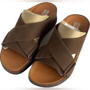 Fitflop SHUV Nubuck Cross Slides Chocolate Brown Women’s Size 8
